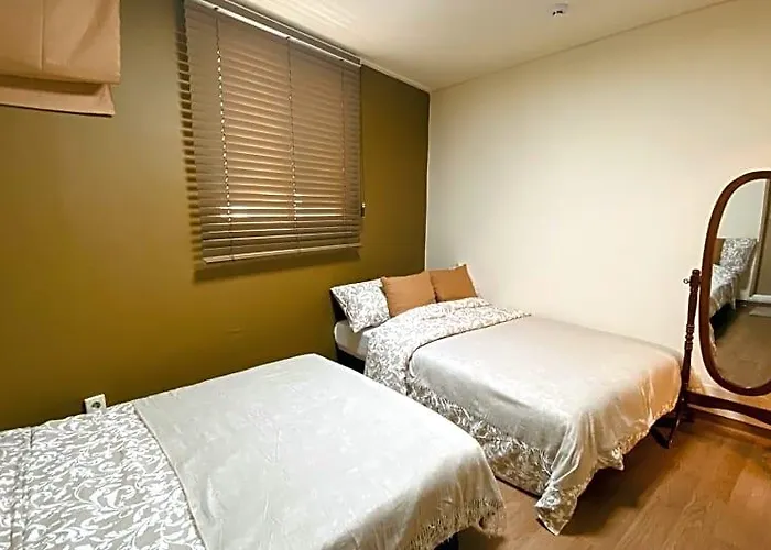 Namsan Hideout Hotel 2*